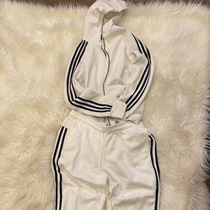 Adidas jogger set